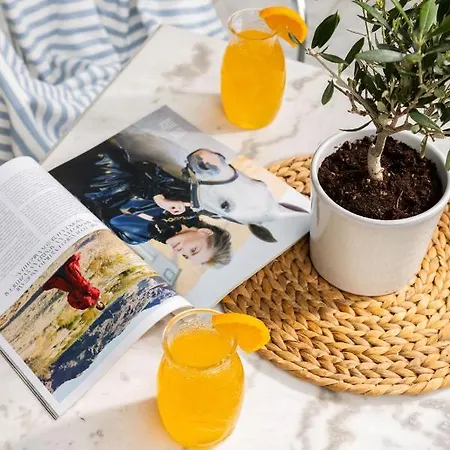 Theros, Philian And Hotel *