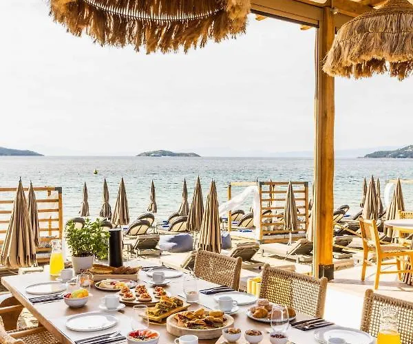 Szálloda Theros, Philian And Szkiáthosz