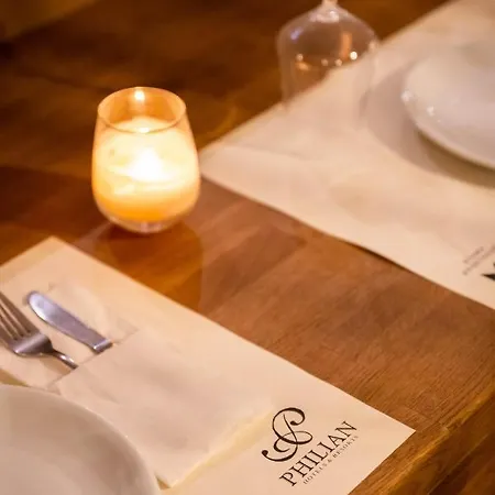 Theros, Philian And Hotel