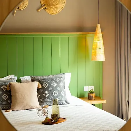 Theros, Philian And *